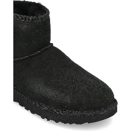 UGG Boots Black
