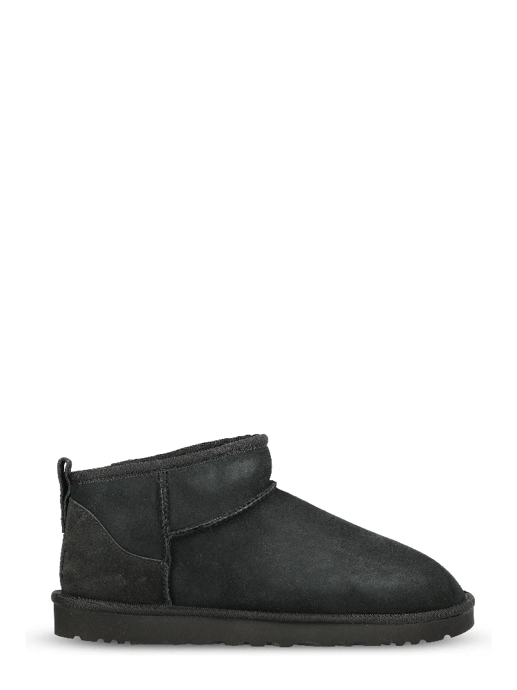 UGG Boots Black