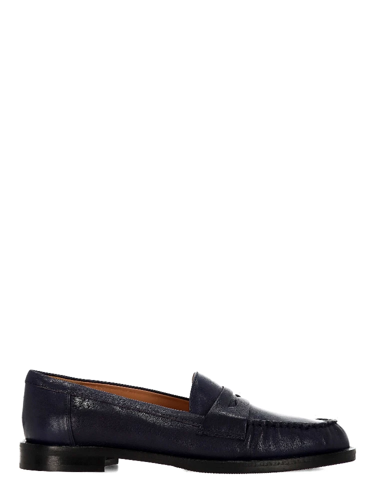 Status Flat shoes