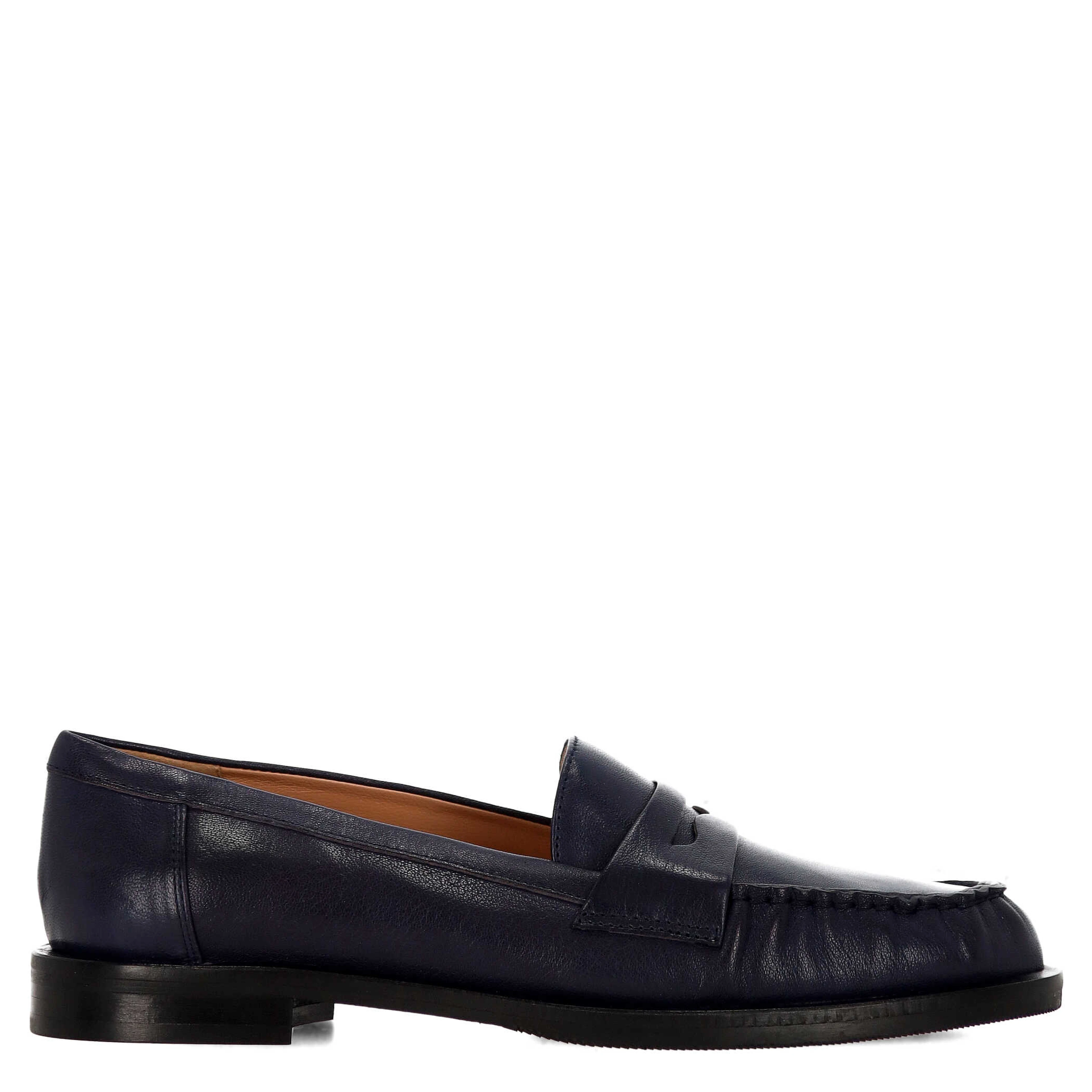 Status Flat shoes
