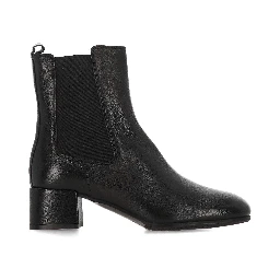Status Boots