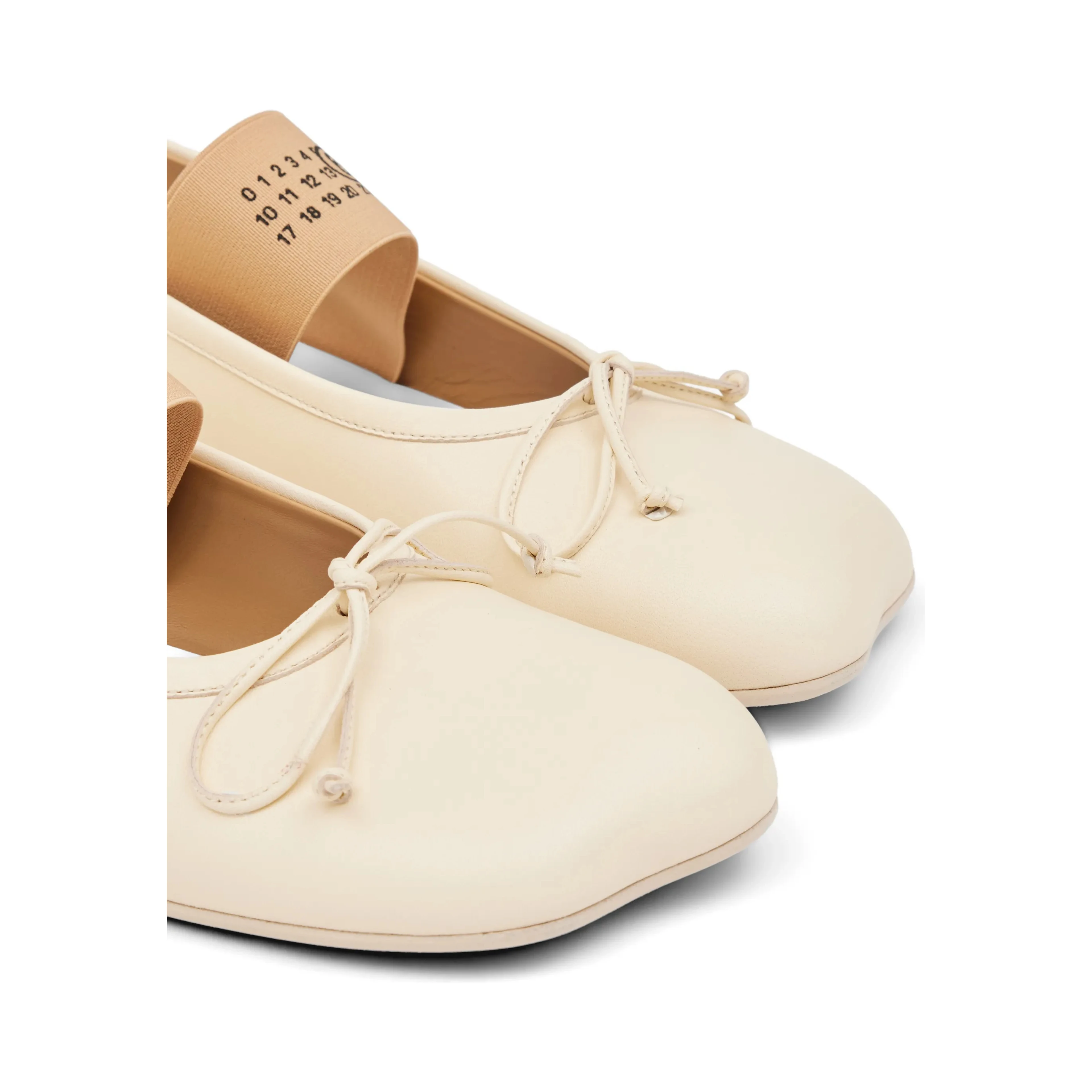 MM6 Maison Margiela Flat shoes