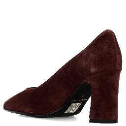 Status With Heel