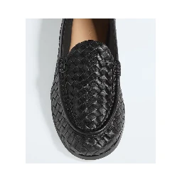 Bottega Veneta Flat shoes Black