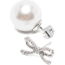 Self-portrait Bijoux