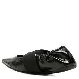 Givenchy Flat shoes Black