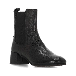 Status Boots