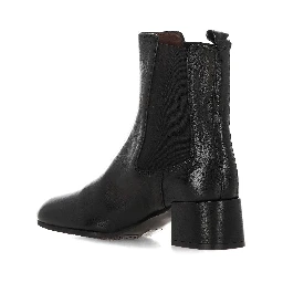 Status Boots