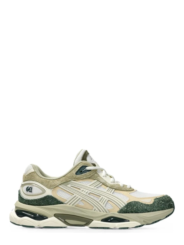 Asics Sneakers