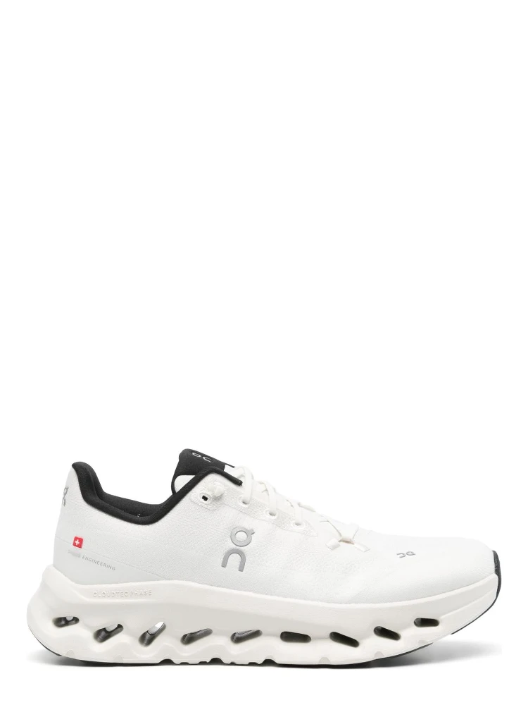 ON SNEAKER Sneakers