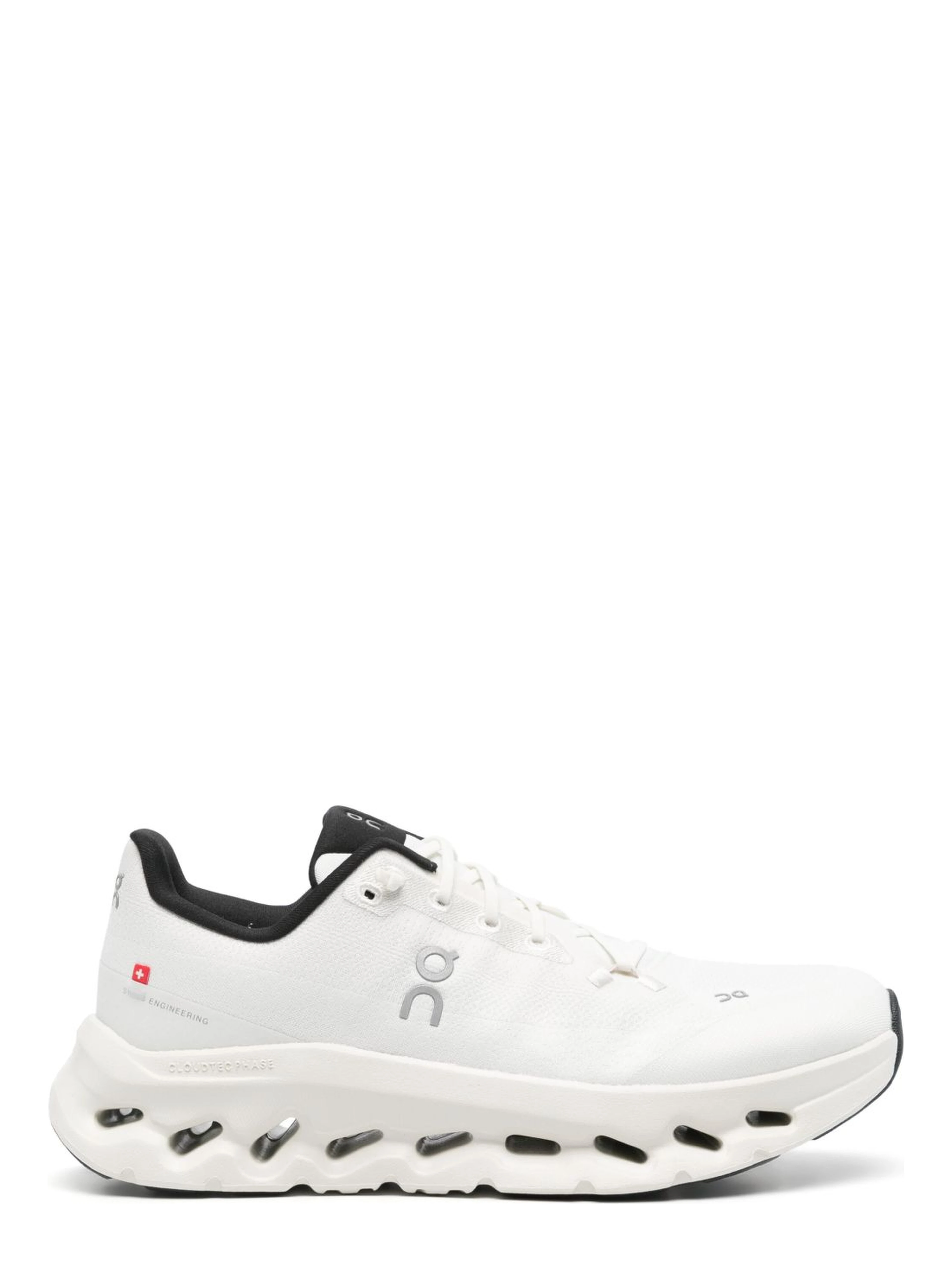 ON SNEAKER Sneakers