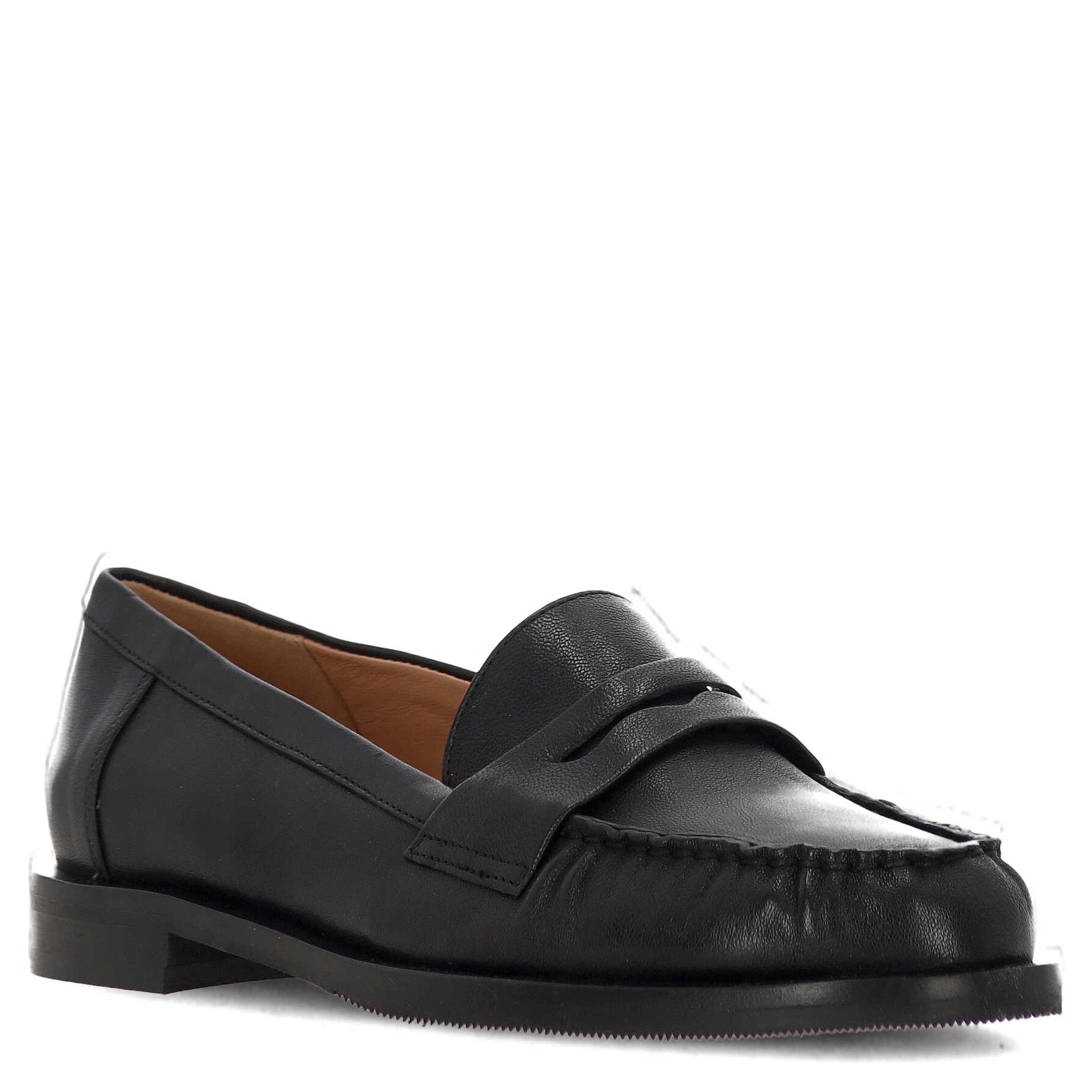 Status Flat shoes