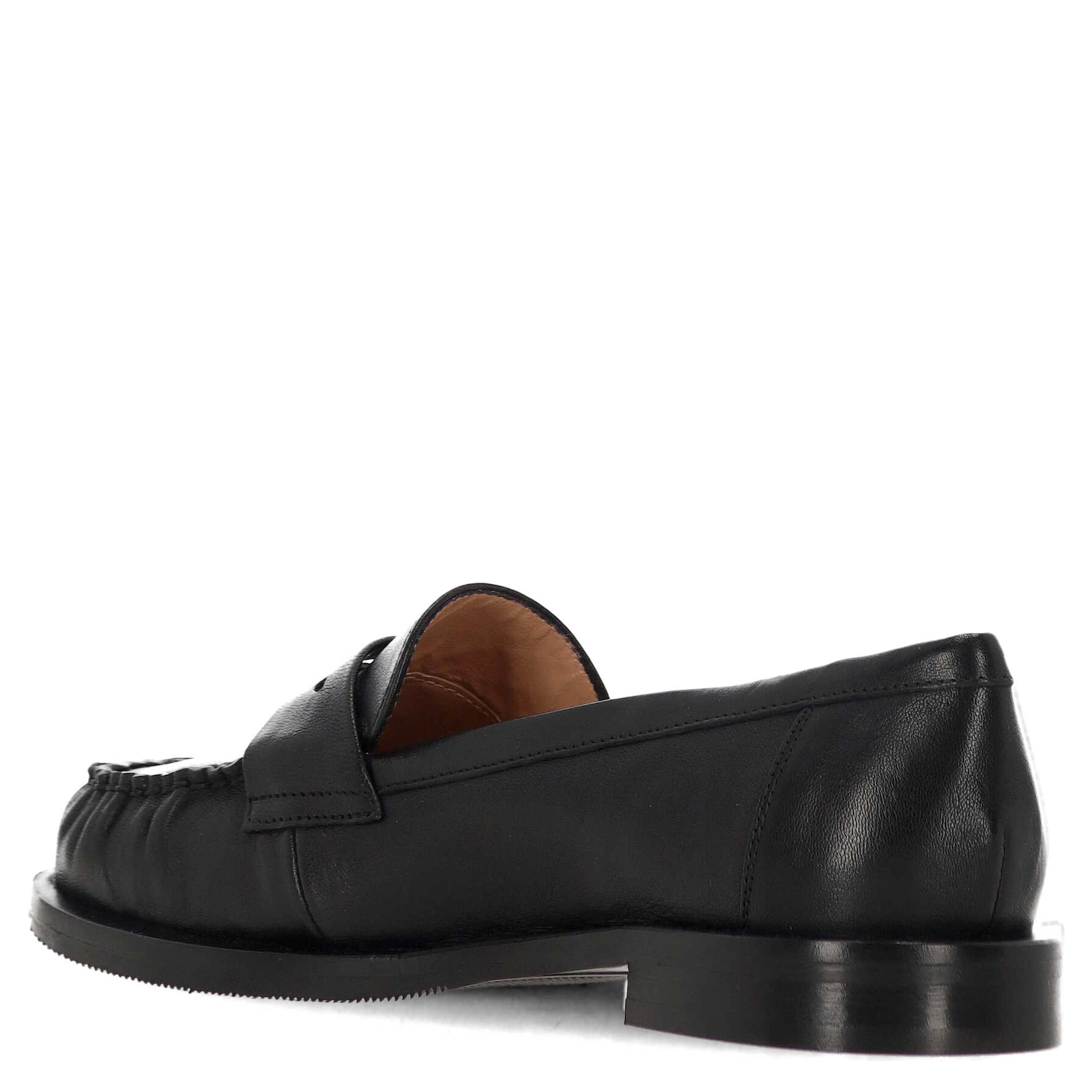 Status Flat shoes