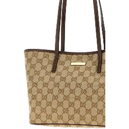 Gucci Bags.. Beige