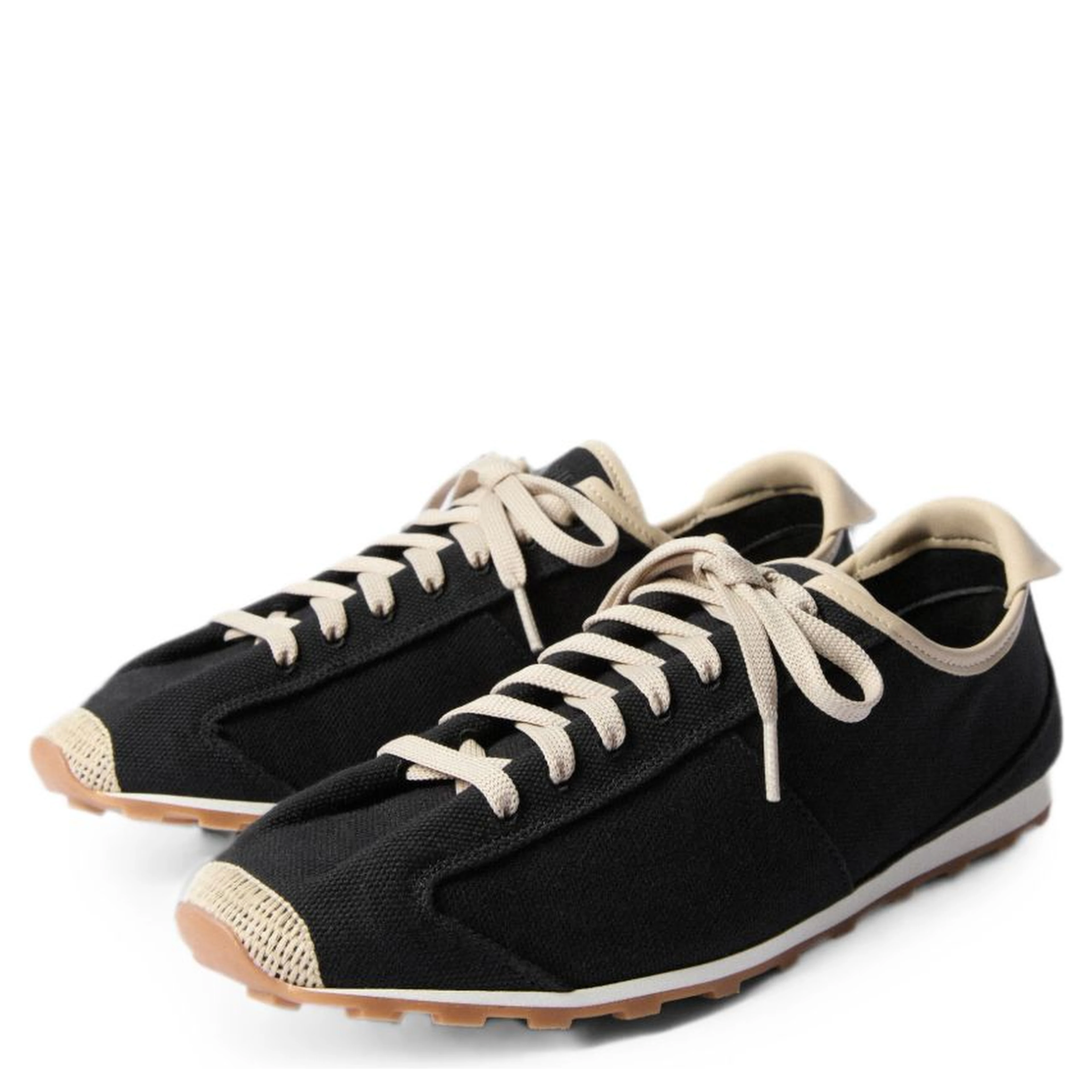 JACQUEMUS Sneakers Black