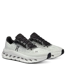 ON SNEAKER Sneakers
