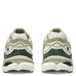 Asics Sneakers