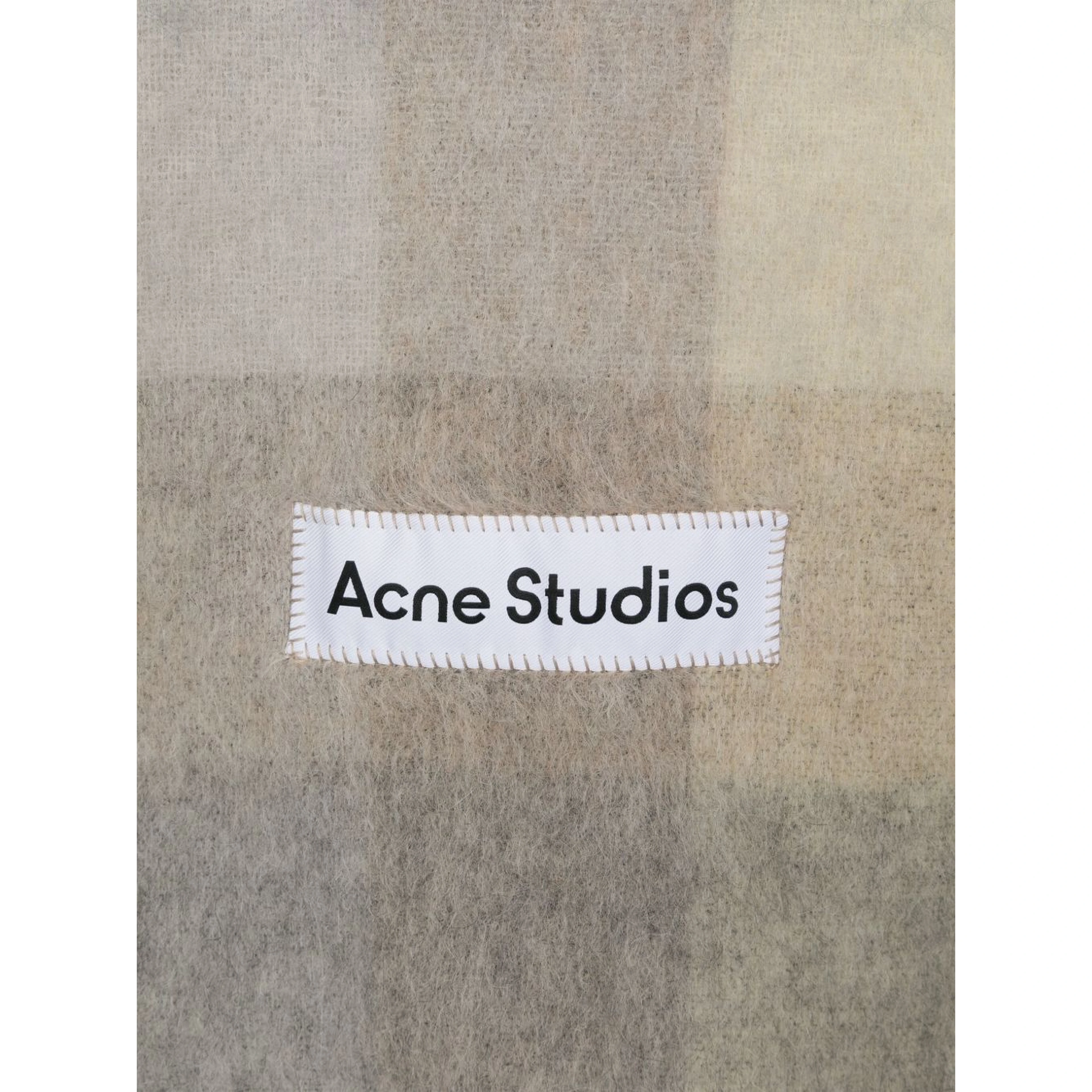 Acne Scarfs