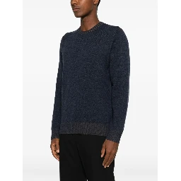 VENGERA Sweaters