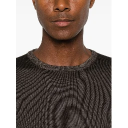 VENGERA Sweaters