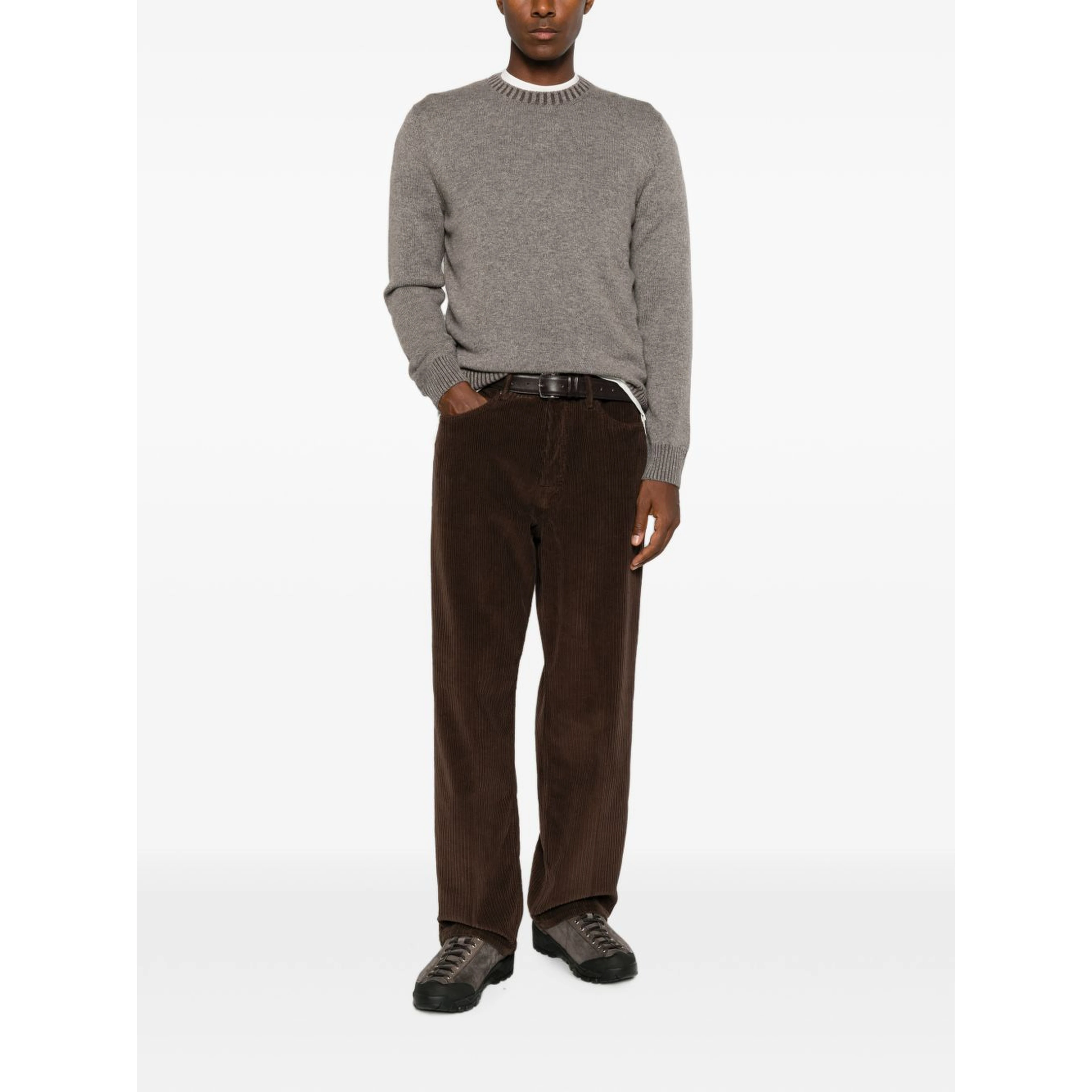 VENGERA Sweaters