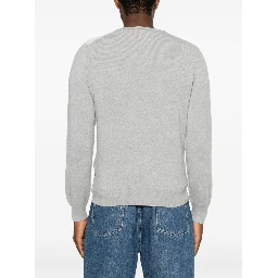 VENGERA Sweaters