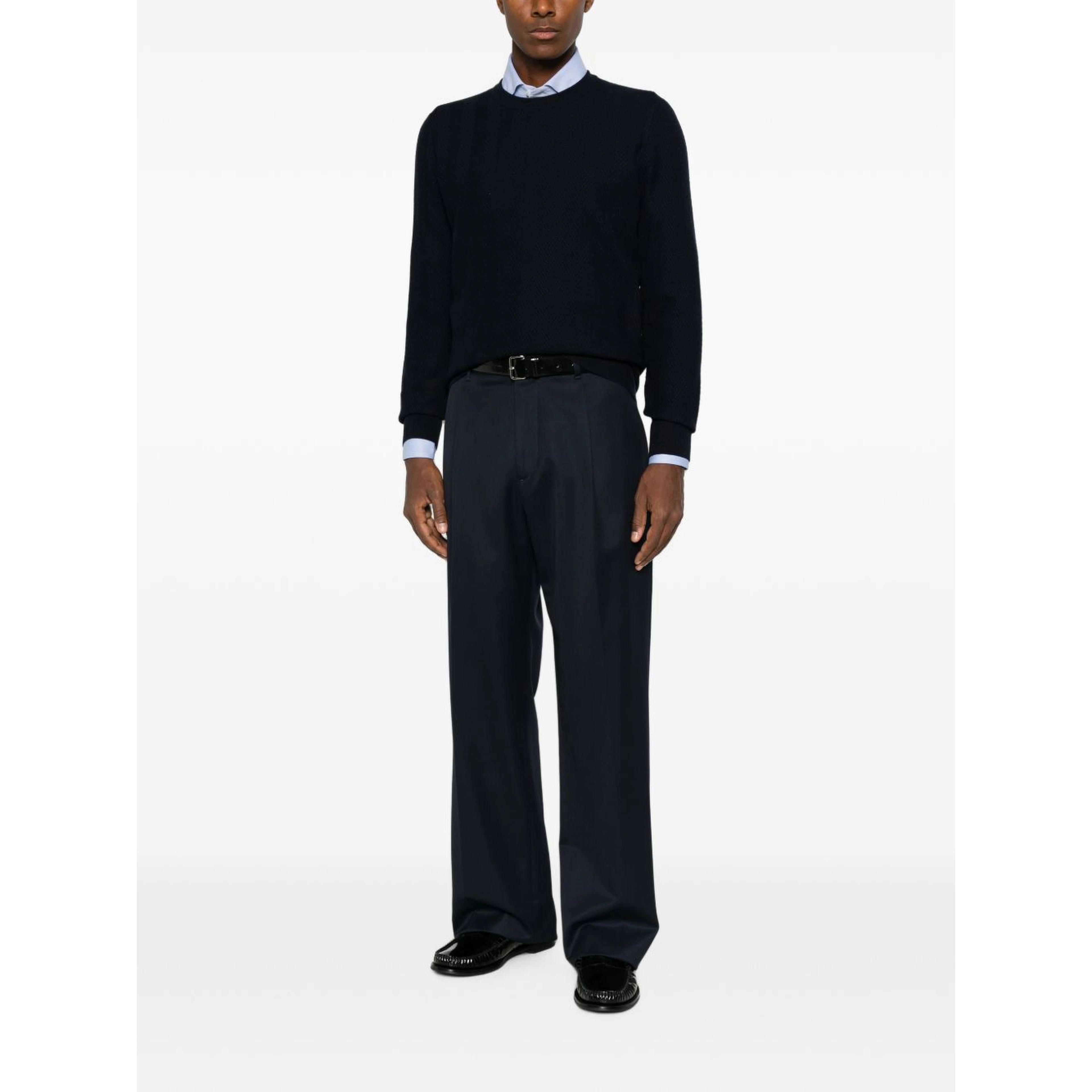 VENGERA Sweaters