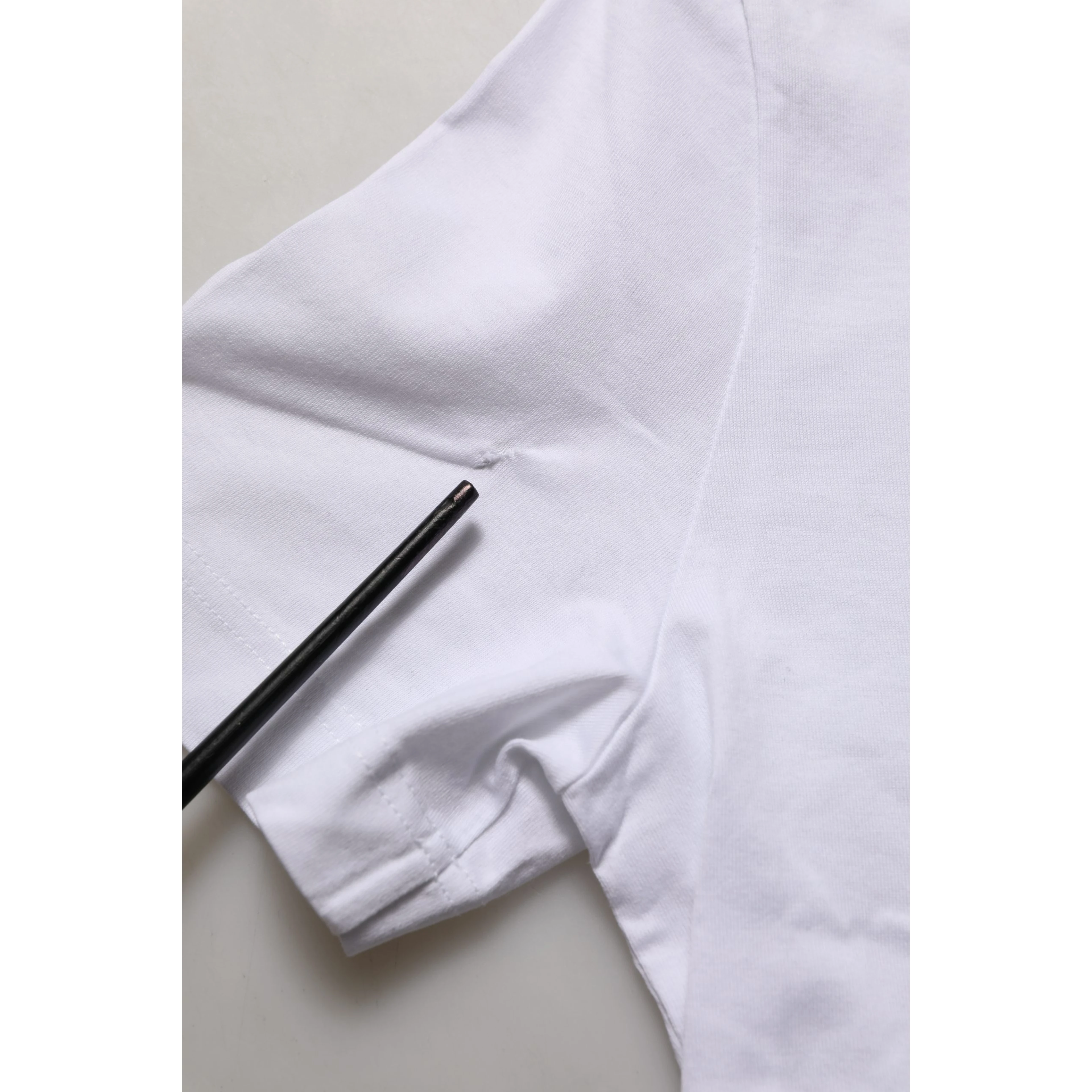 White Cotton Rose Patch Crew Neck T-shirt