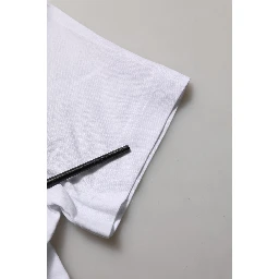 White Cotton Rose Patch Crew Neck T-shirt