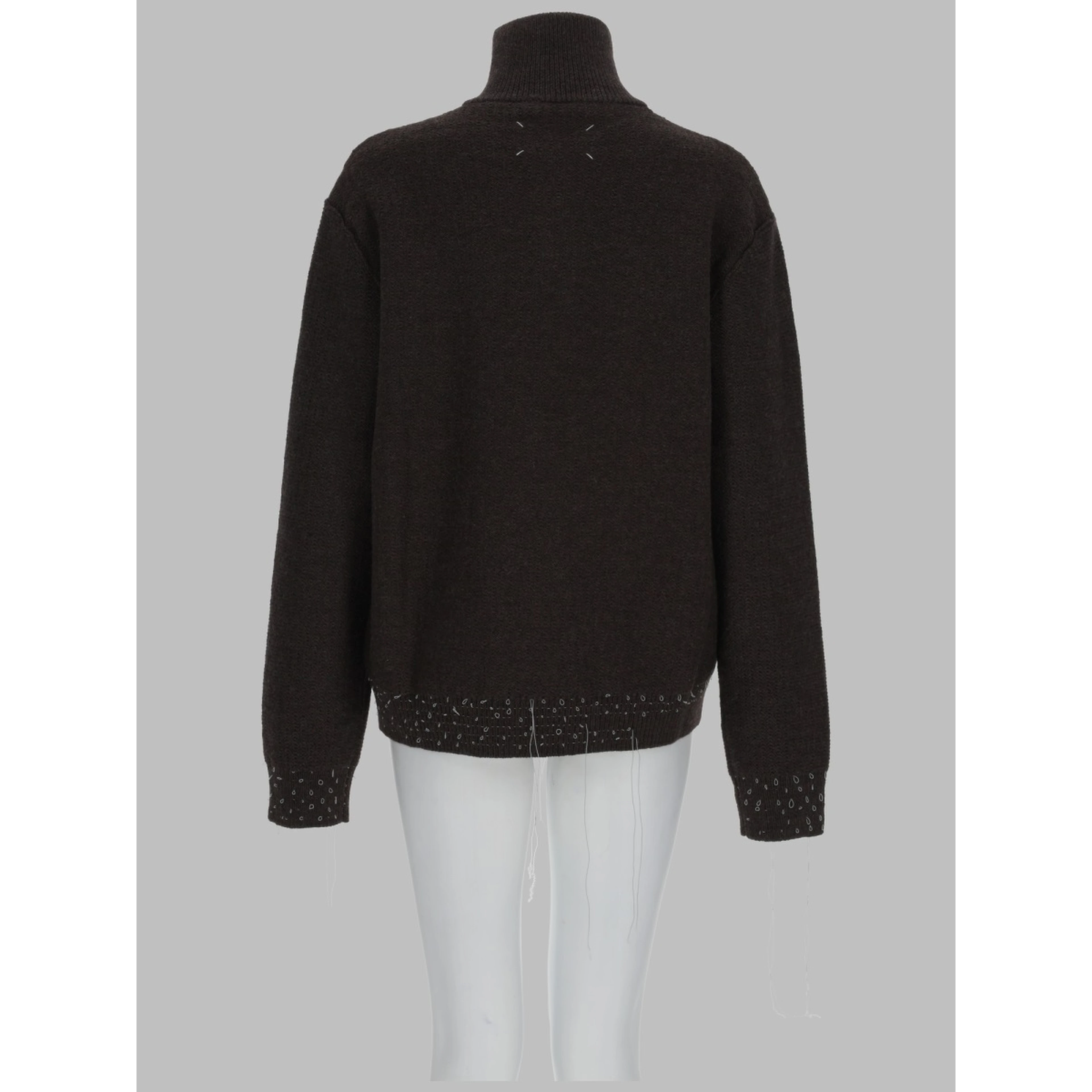MAGLIA IN LANA CON ZIP A UN QUARTO