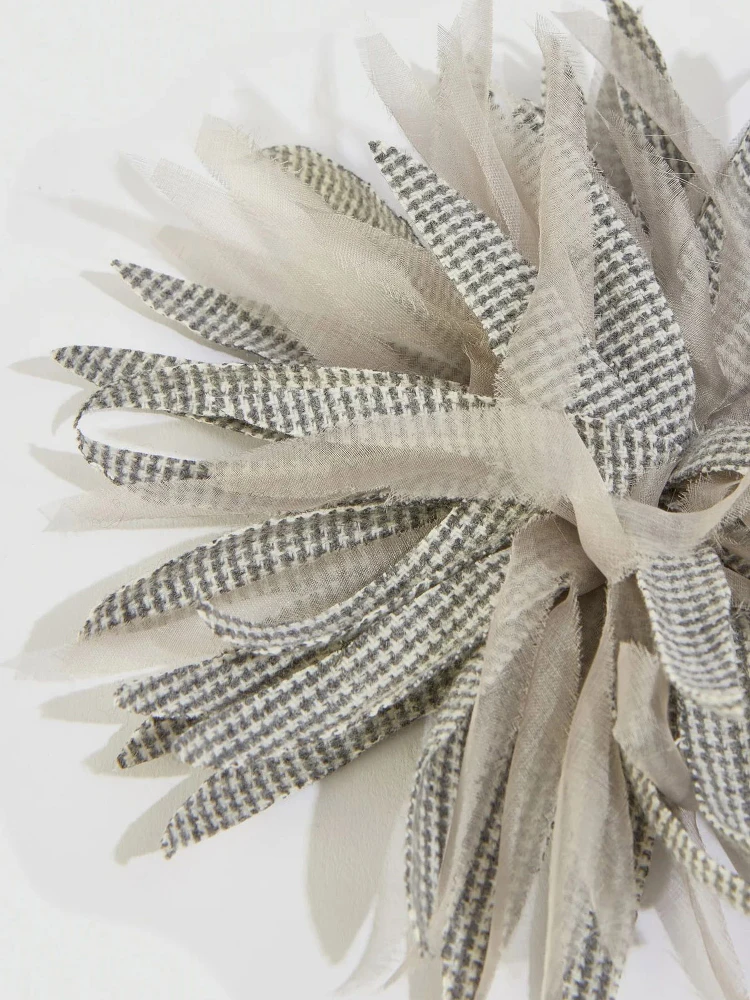 LIVIANA CONTI YVETTE brooch alternative