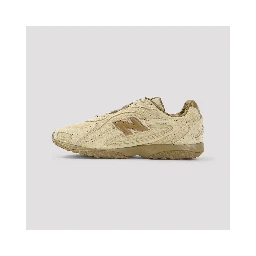 New Balance 204L Suede Sneakers
