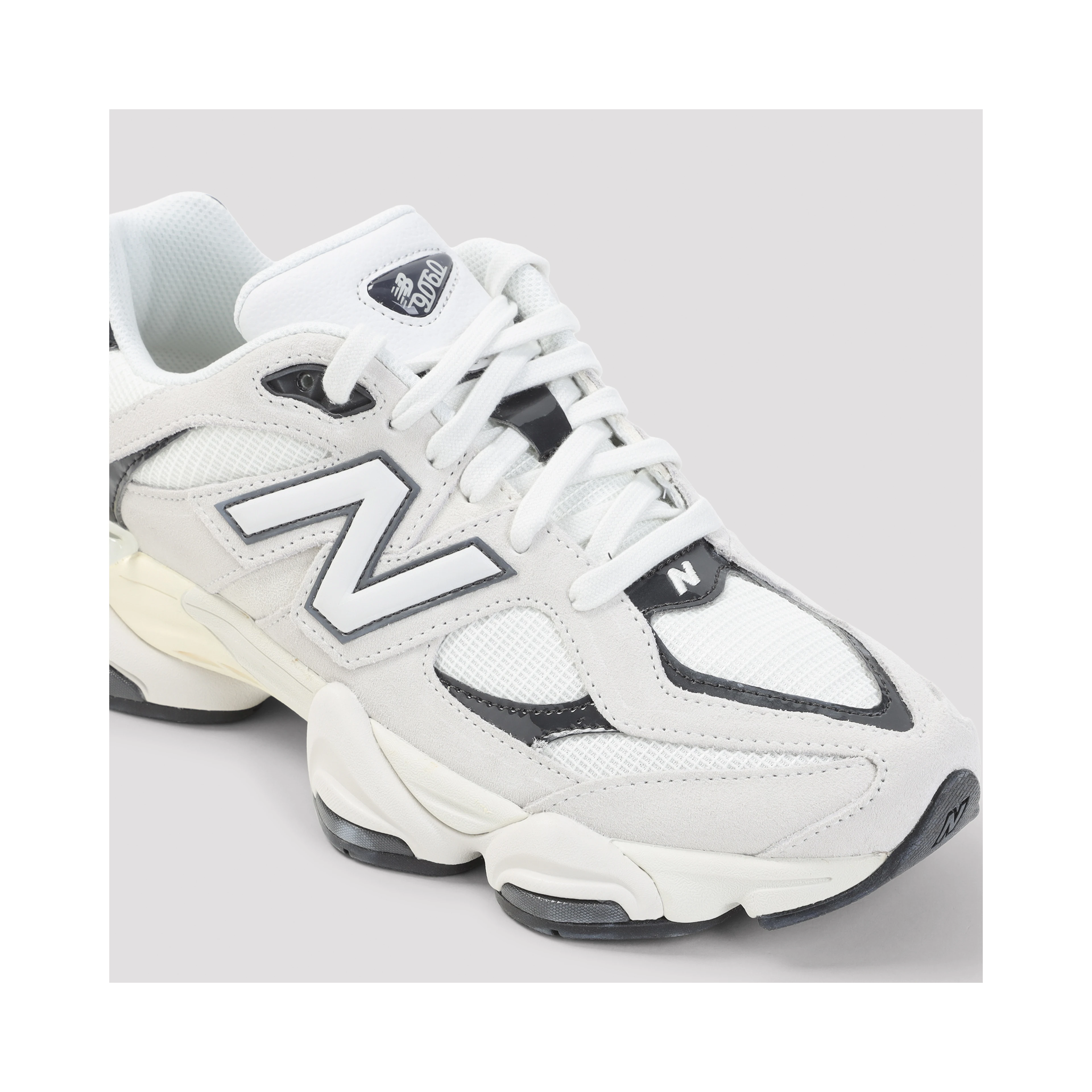 New Balance 9060 Sneakers