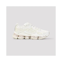 New Balance 2000 Sneakers
