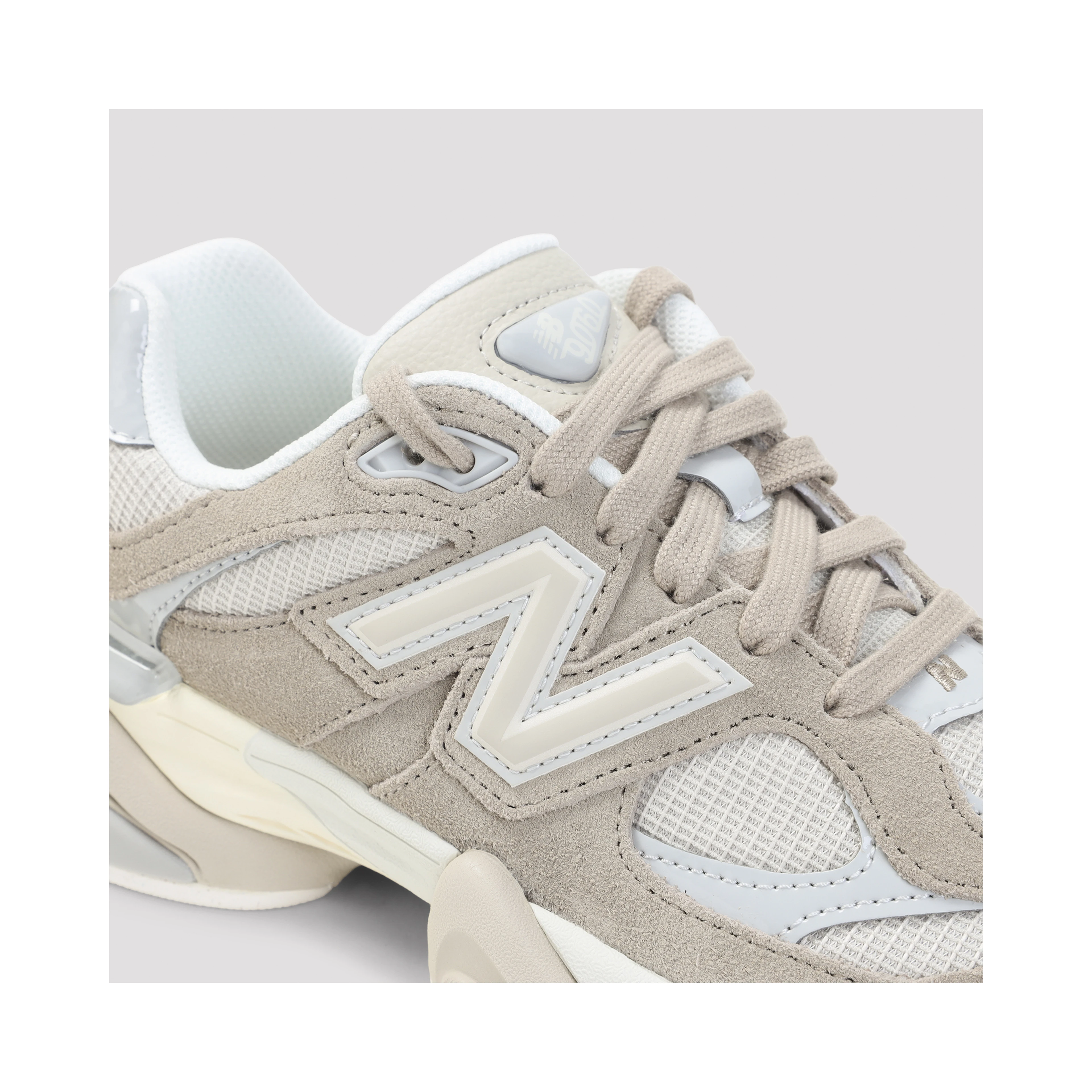 New Balance 9060 Sneakers