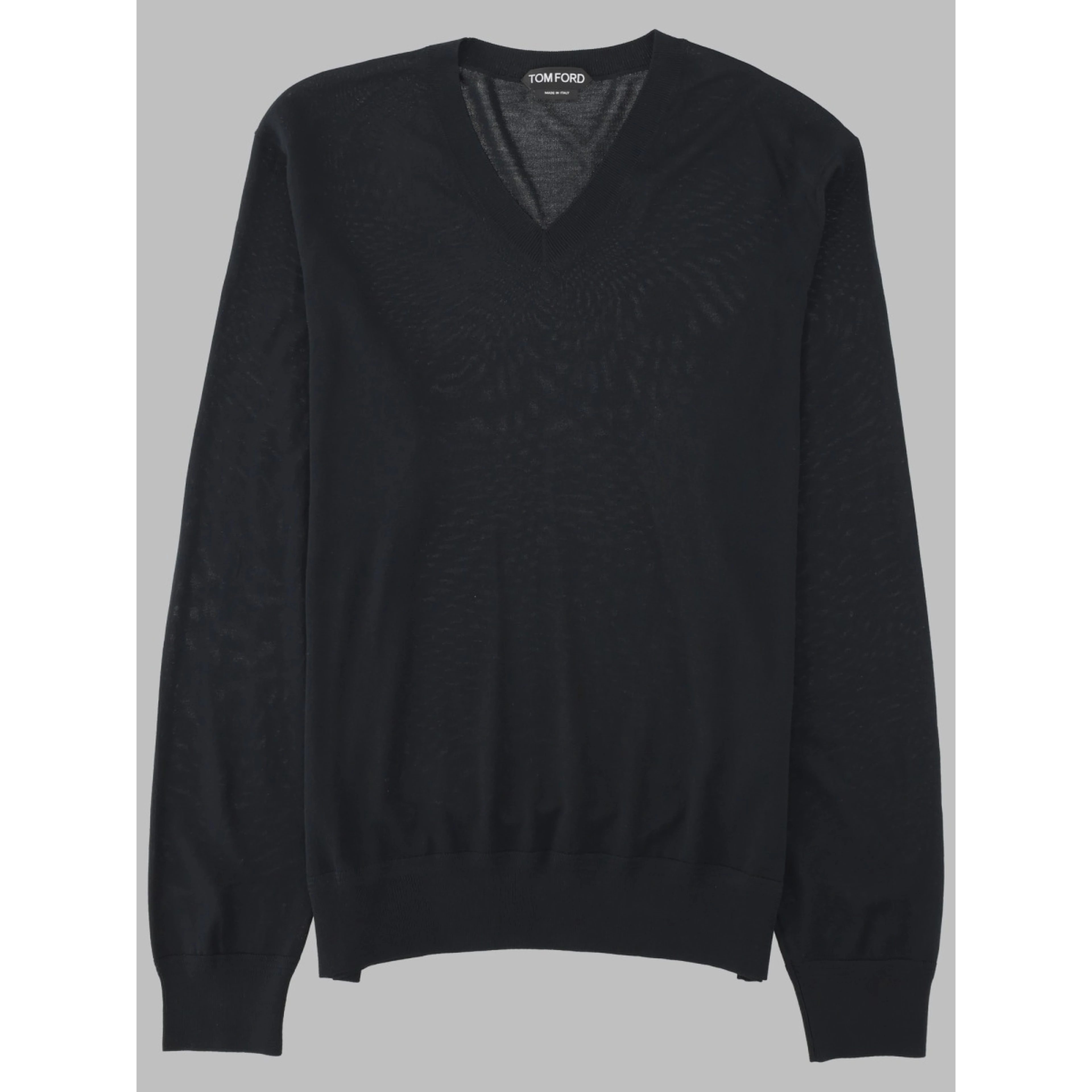 MAGLIA CON SCOLLO A V