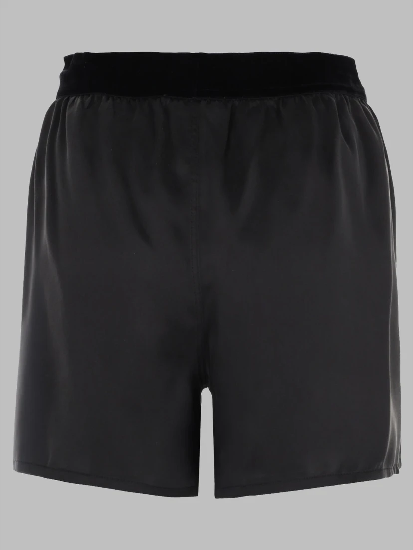SHORTS IN SETA