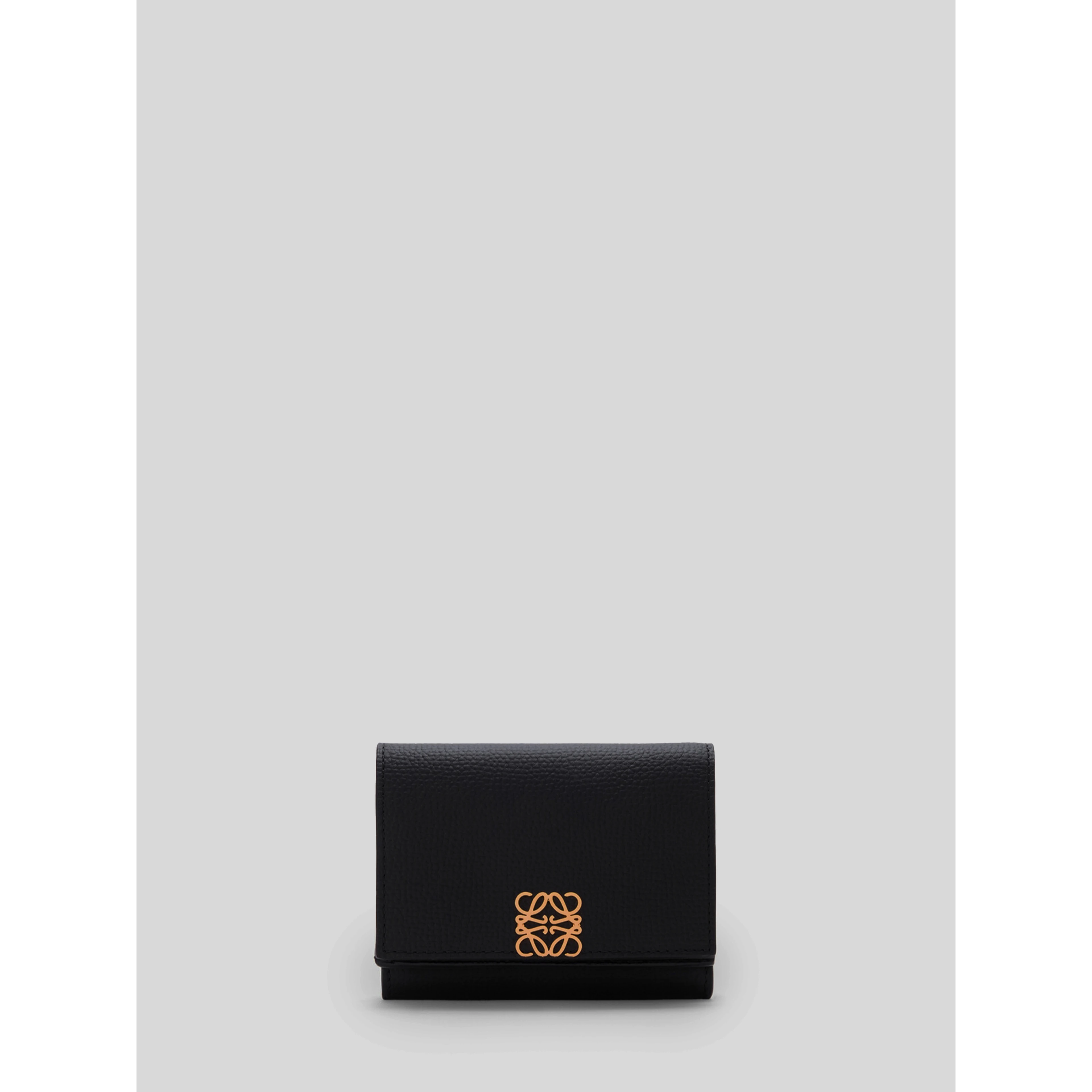 Trifold wallet with Anagram