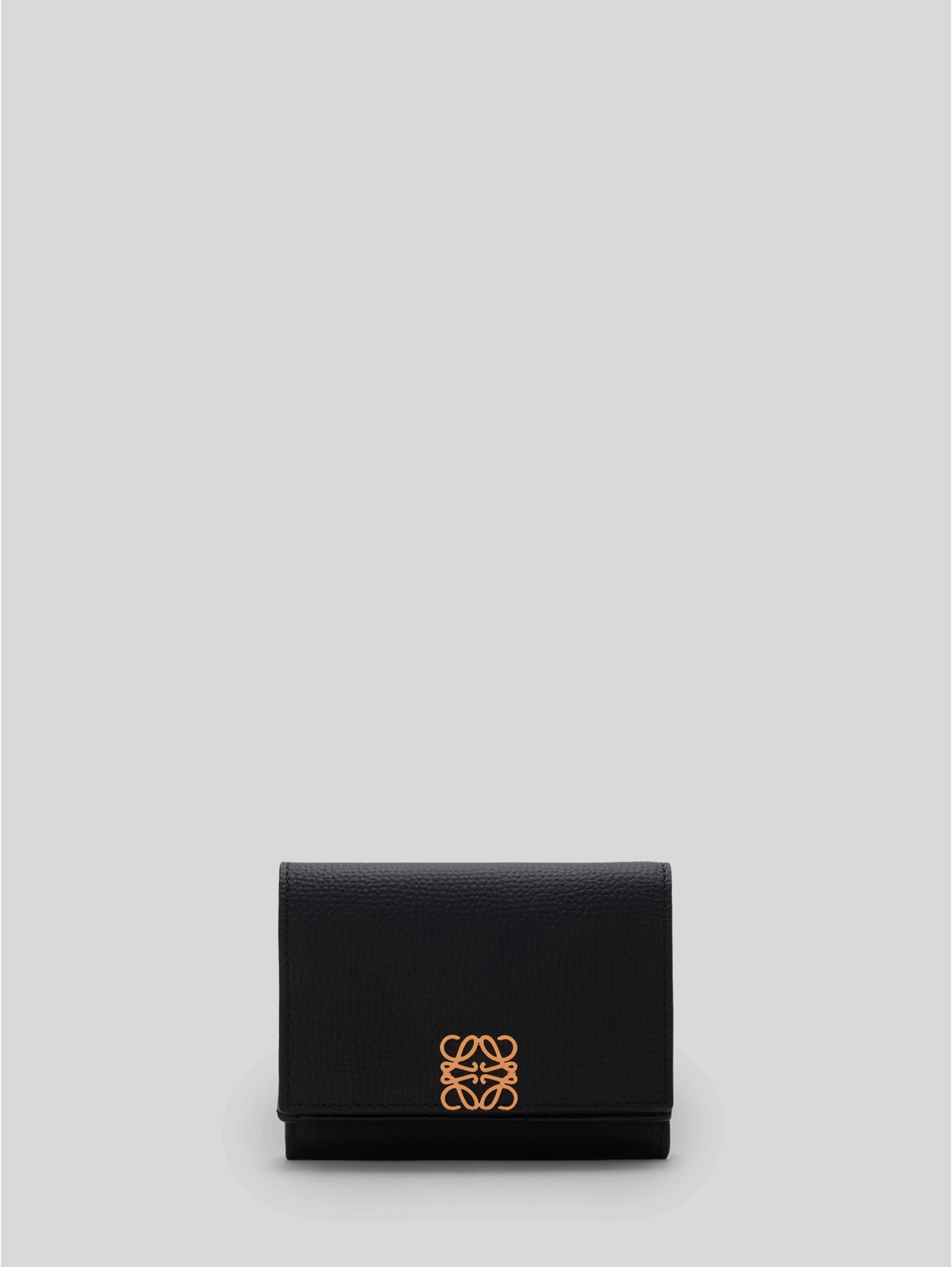 Trifold wallet with Anagram