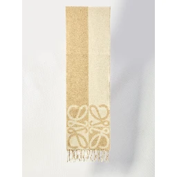 Anagram scarf in wool and cashmere
