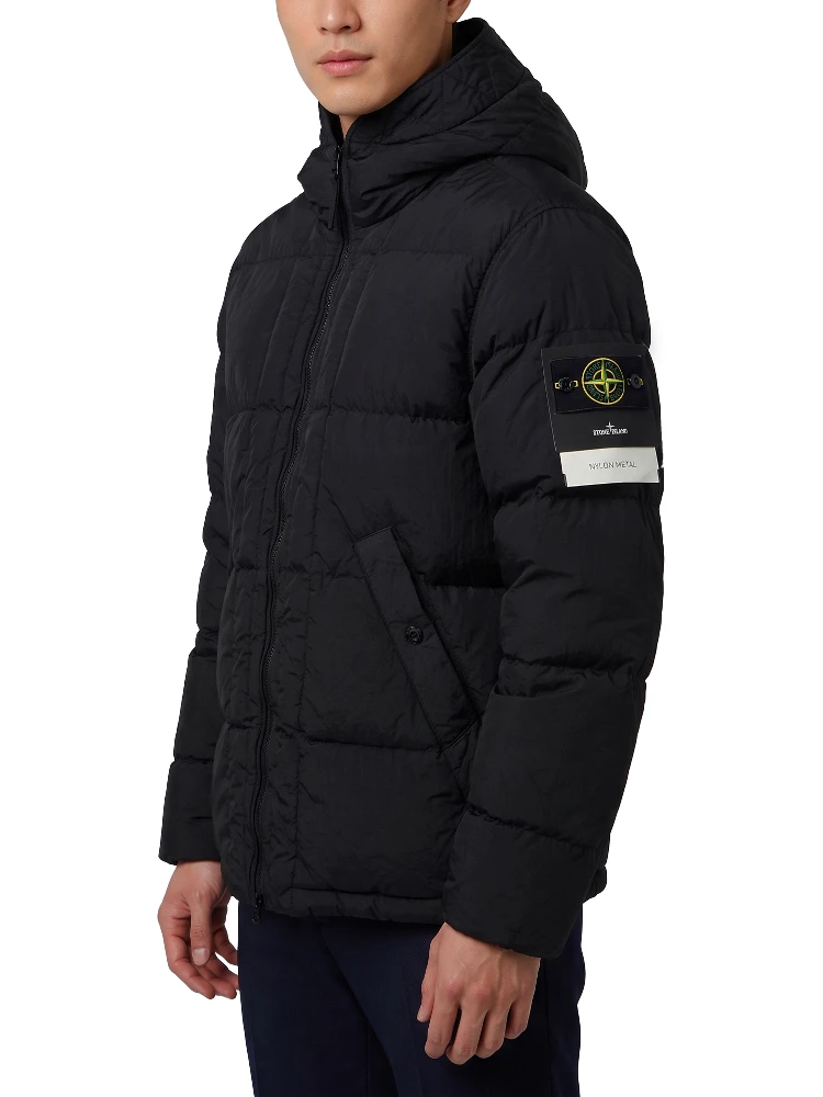 Econyl® nylon down jacket alternative