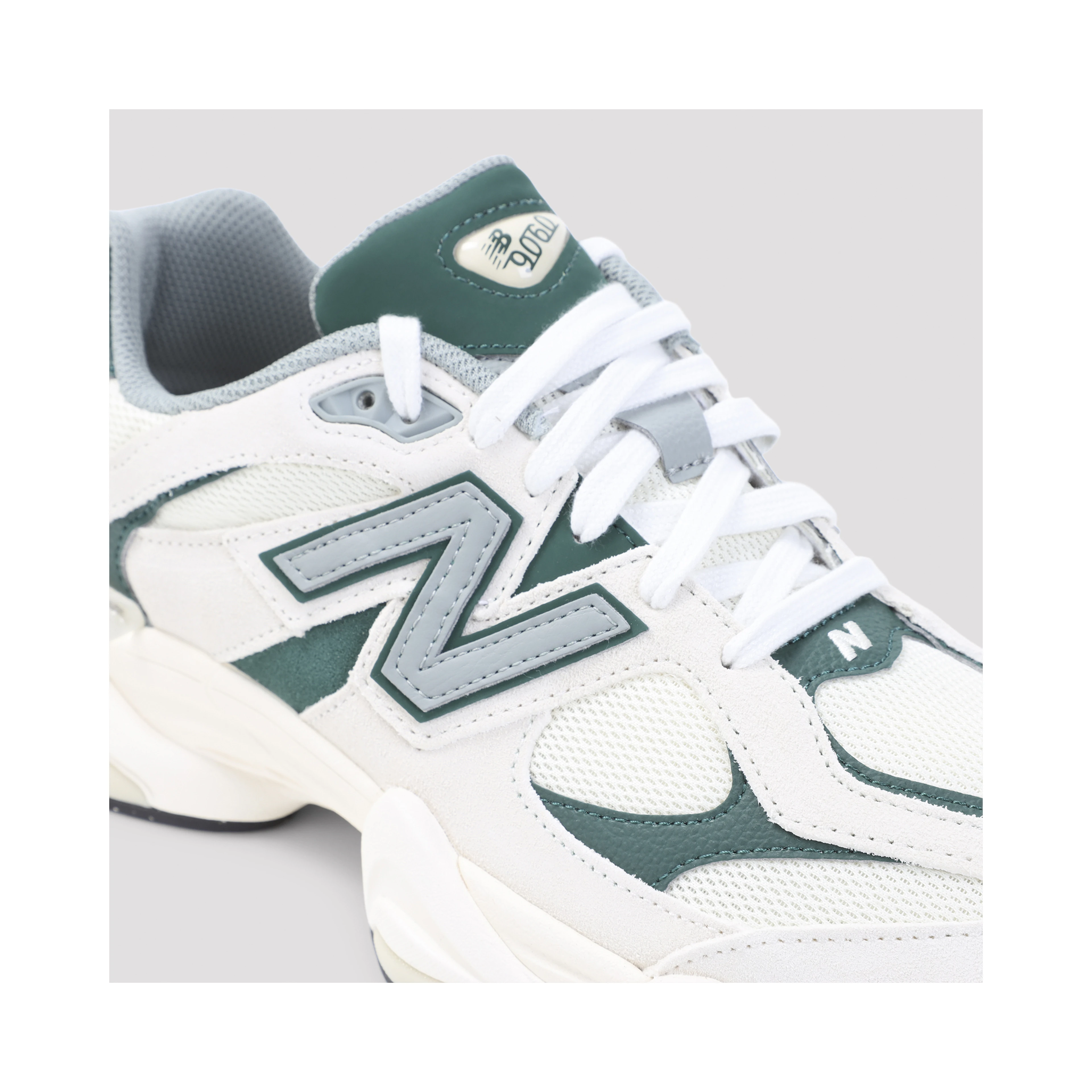 New Balance 9060 Sneakers