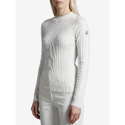 Knitted crew neck sweater