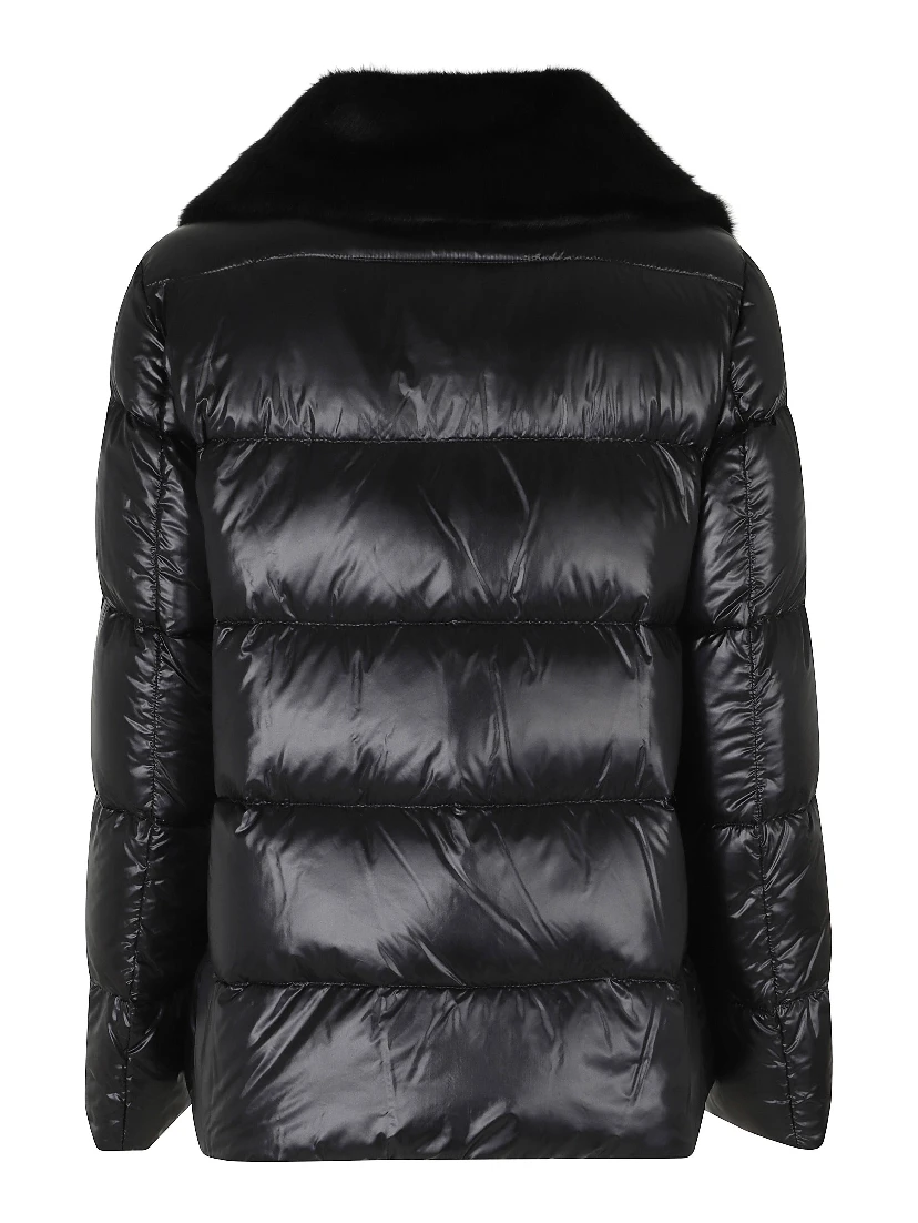 BOMBER