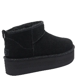 UGG Boots Black