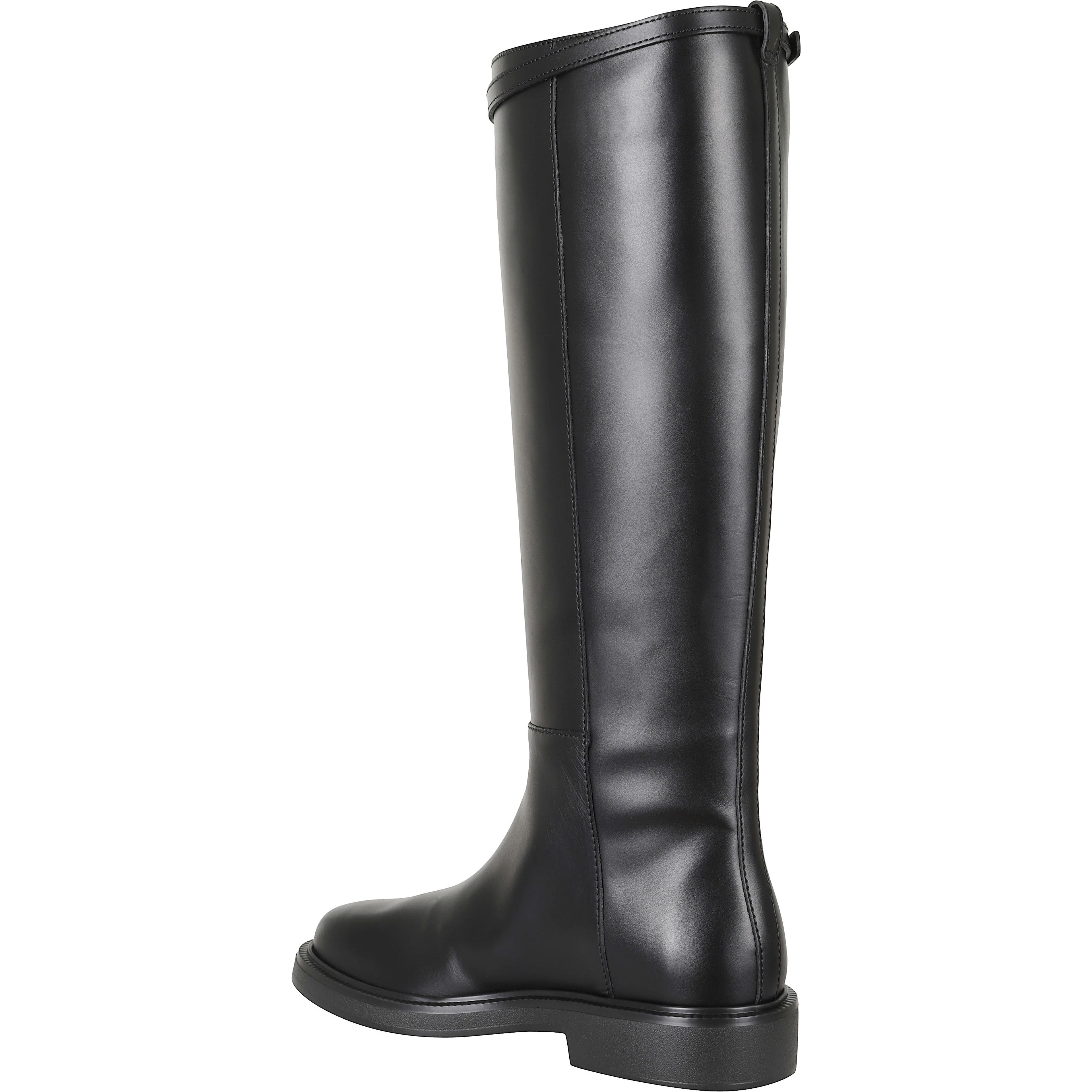 BOOT