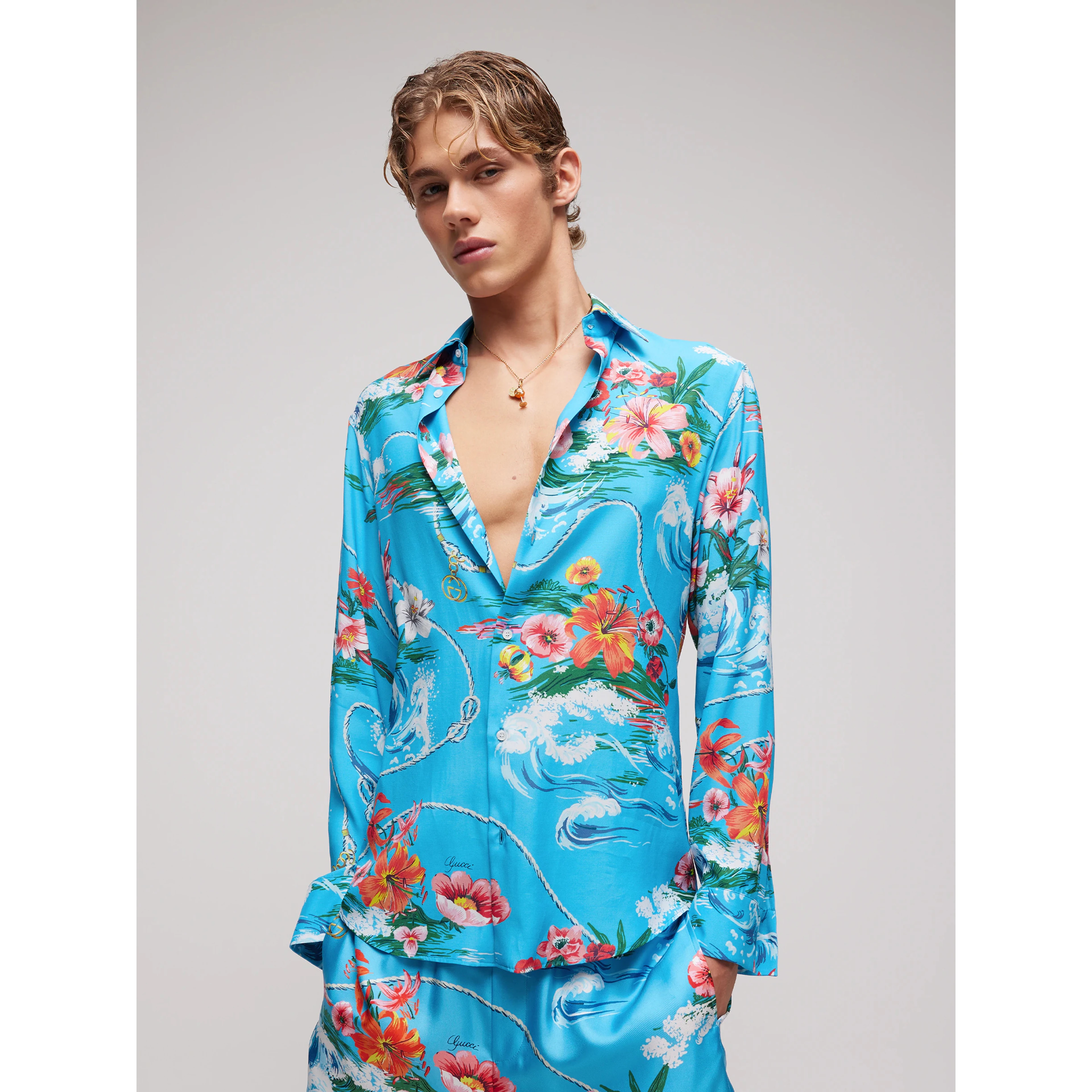 Gucci Shirts
