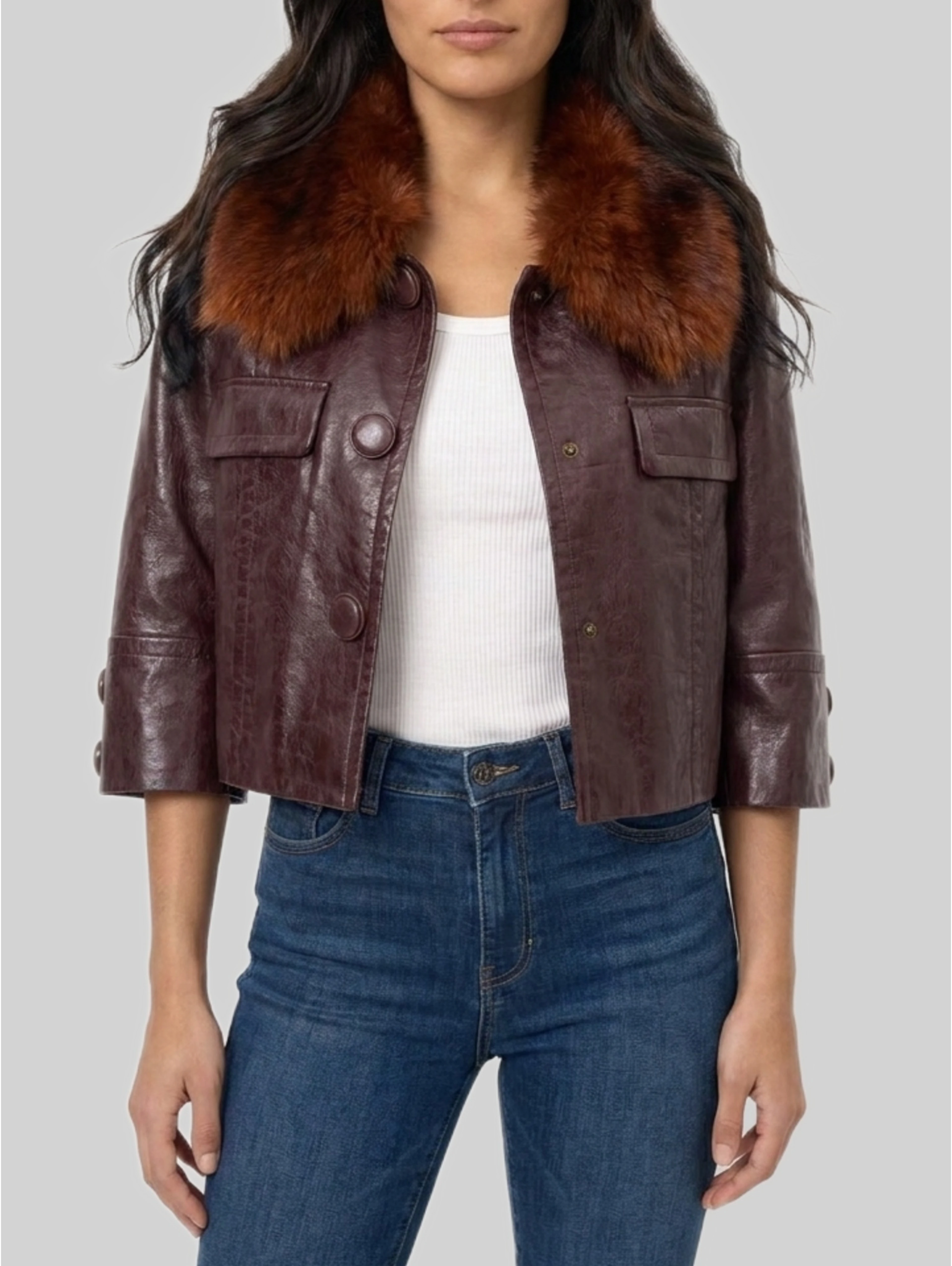 Short leather jacket