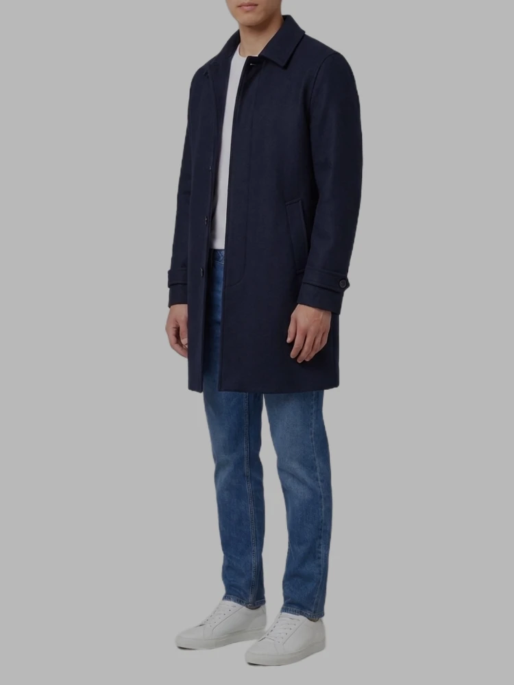 Dark blue single-breasted coat alternative