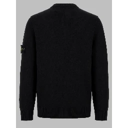 MAGLIA IN LANA CON PATCH LOGO